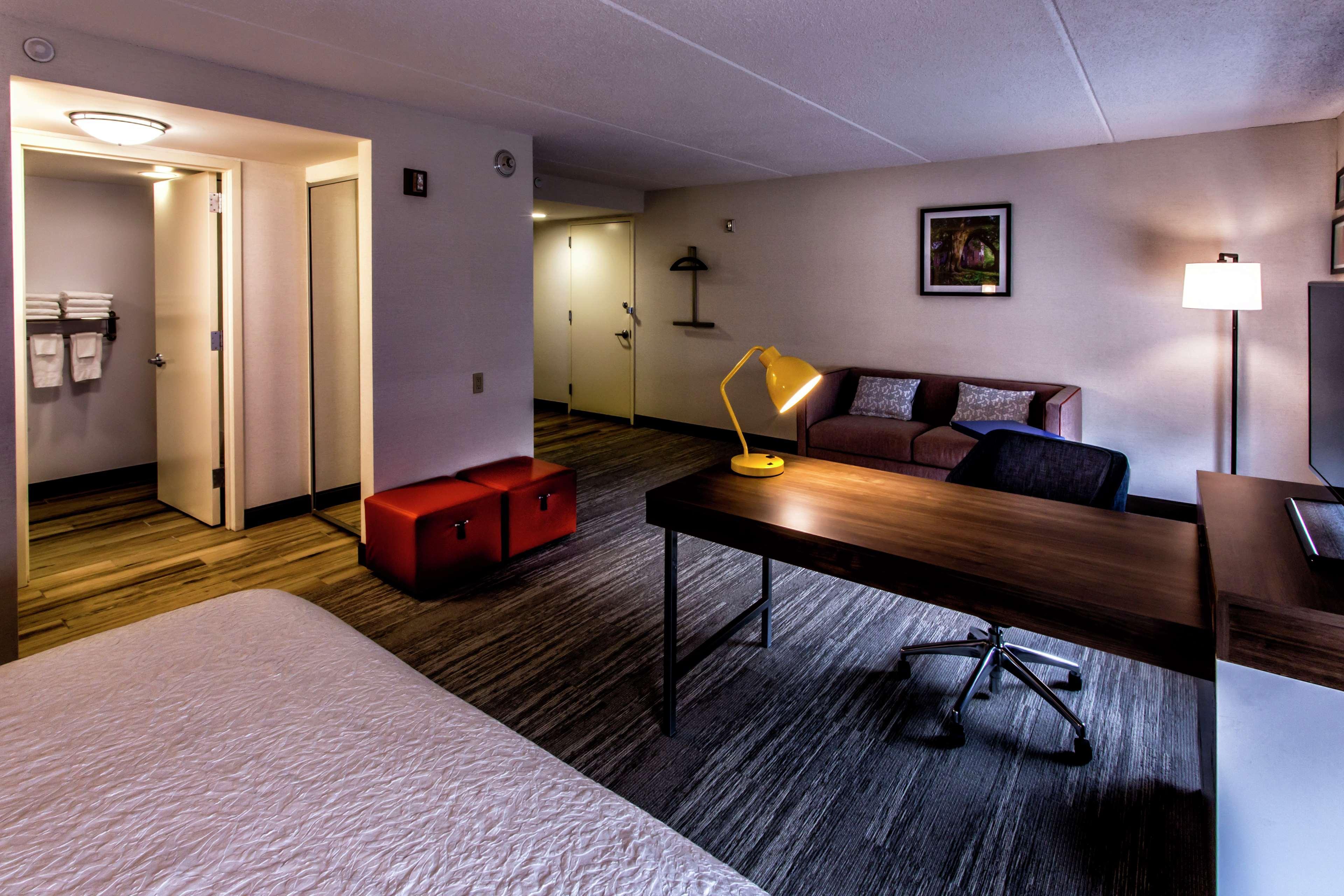 Hampton Inn & Suites Staten Island New York Exteriér fotografie